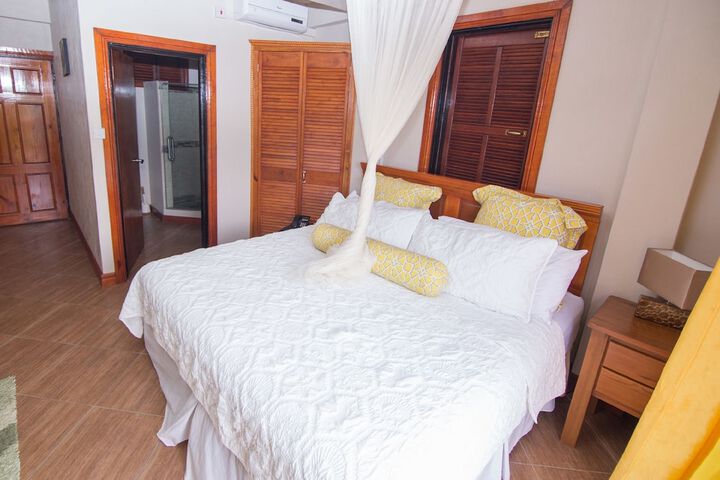 Room 7 of 41