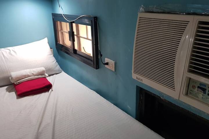 Room 30 of 61