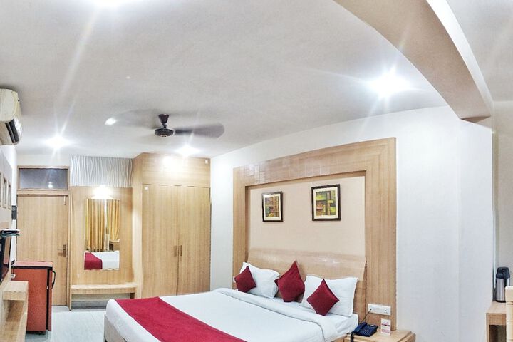Room 14 of 29
