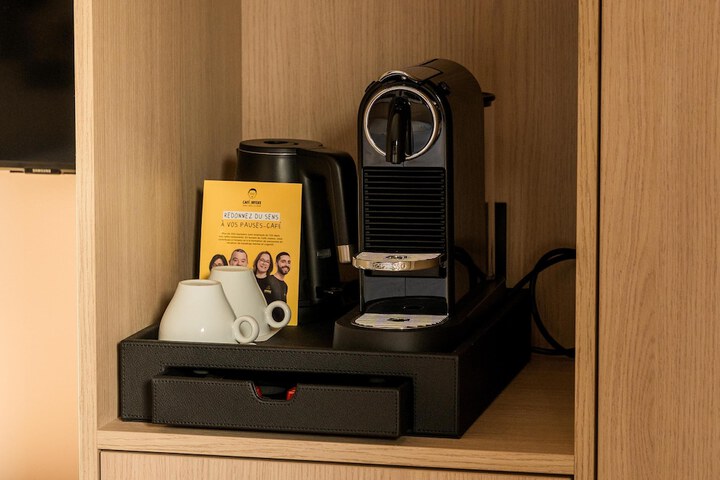 Room amenity