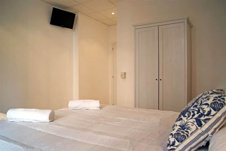 Room 12 of 57