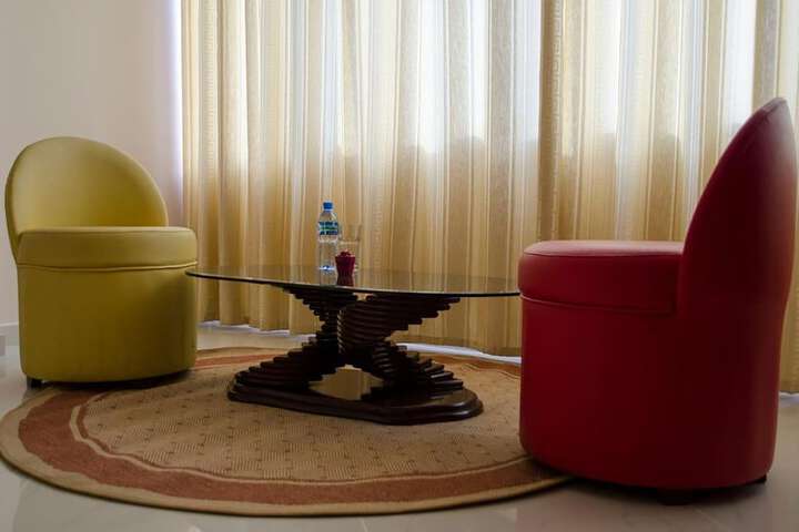 Room 5 of 26