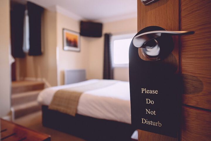 Room 4 of 38