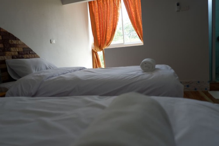 Room 15 of 57