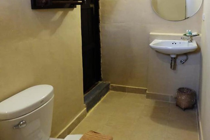 Room 16 of 31