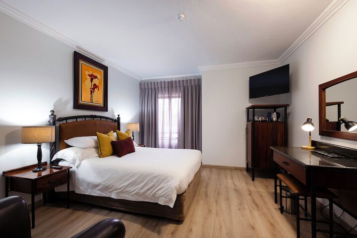 Room 9 of 70