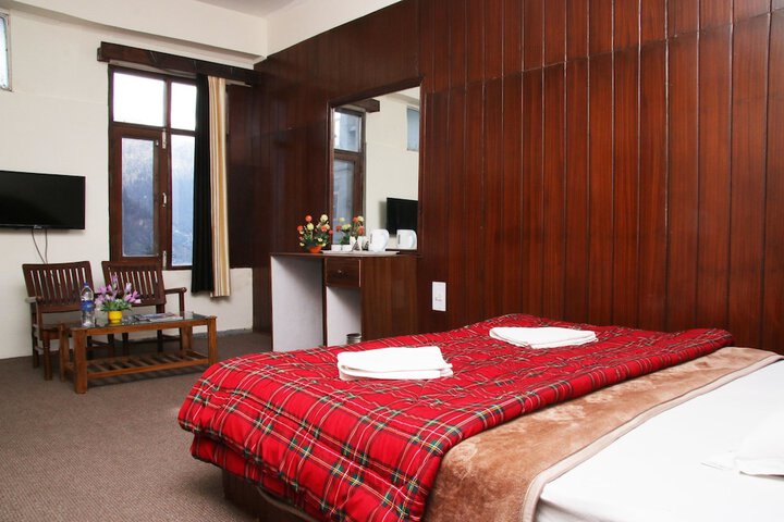 Room 26 of 87
