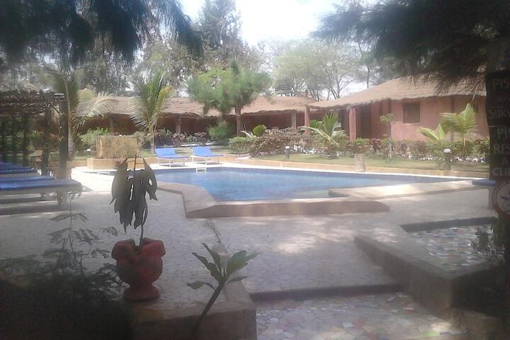 Pool Hotel