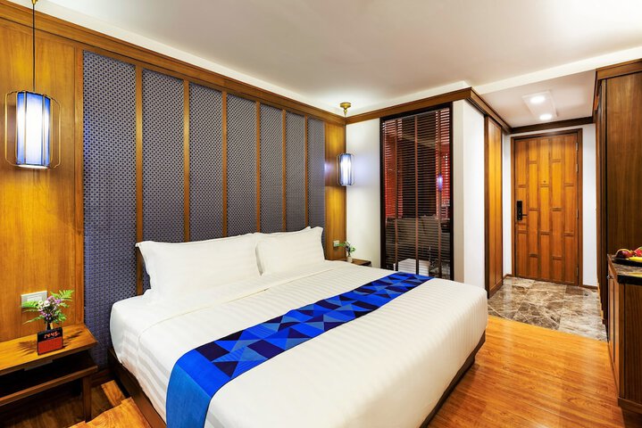 Room 12 of 41