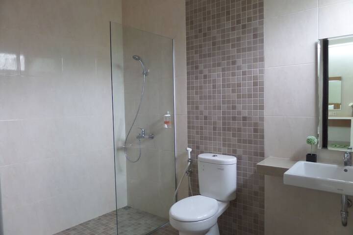Room 19 of 25