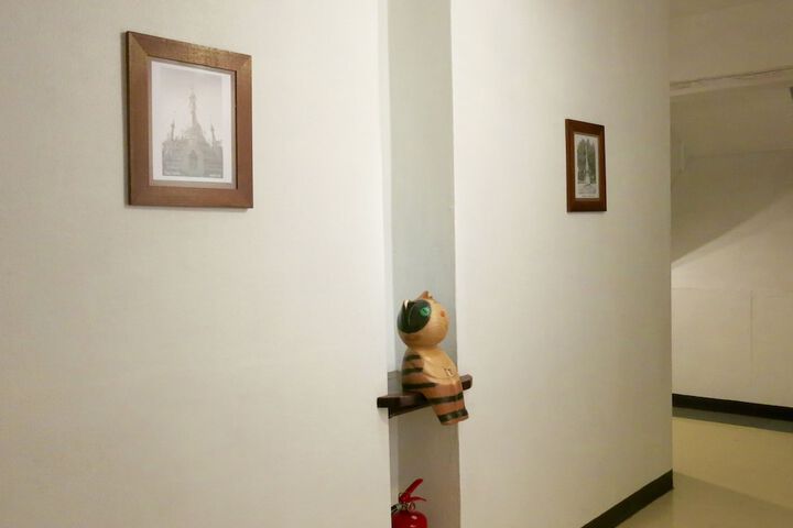 Ballroom/Hall 38 of 48