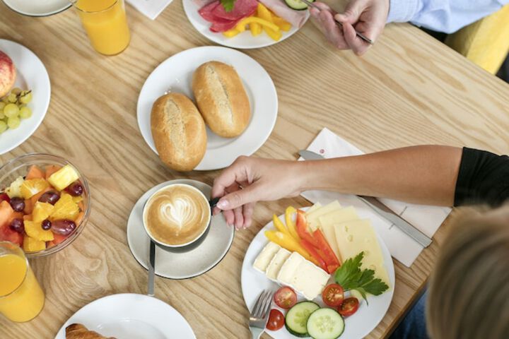 Breakfast/Coffee Service 44 of 76