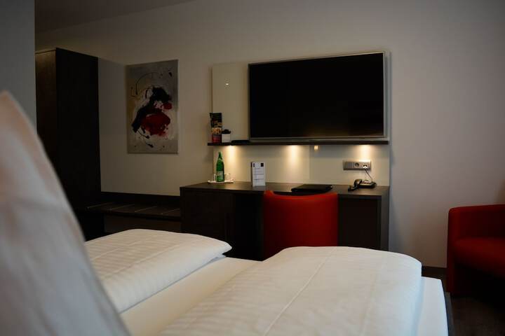 Room 16 of 55