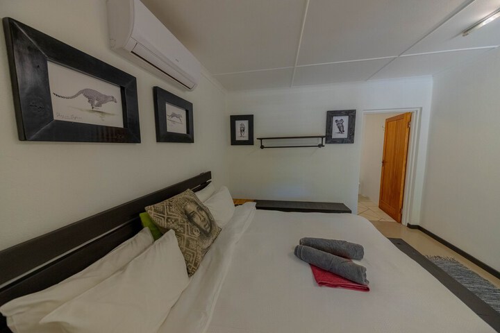 Room 17 of 79