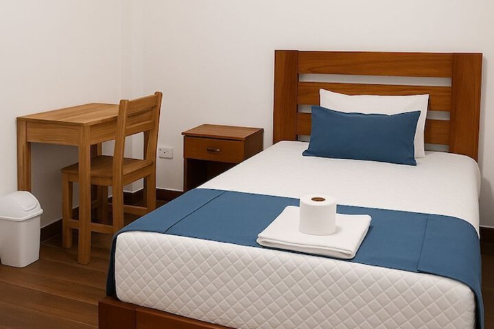 Room 8 of 23