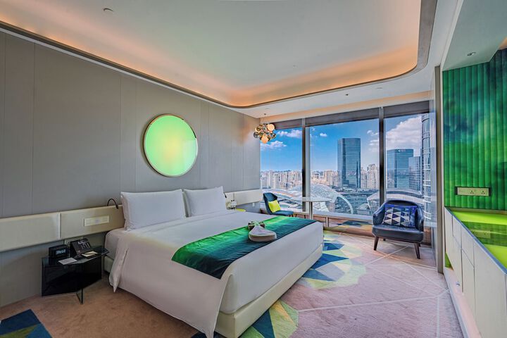 Room 48 of 168
