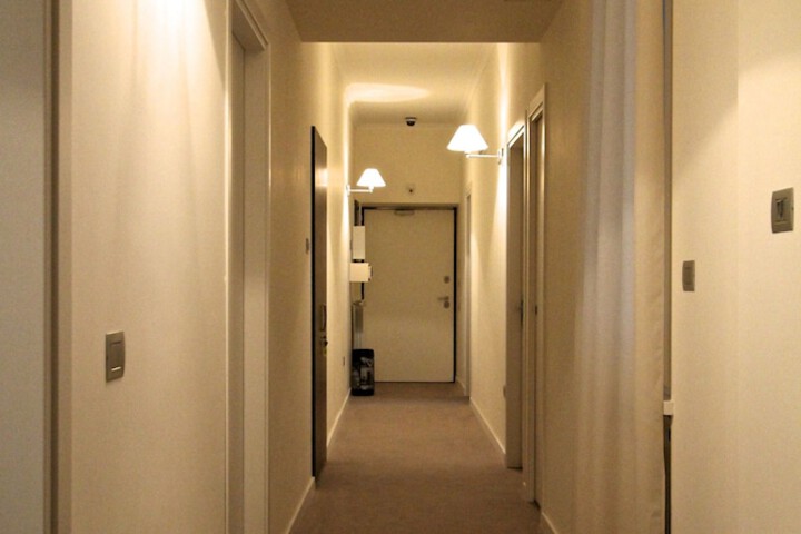 Ballroom/Hall 23 of 27