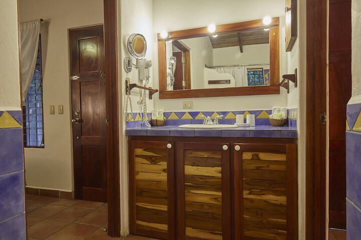 Room 18 of 53