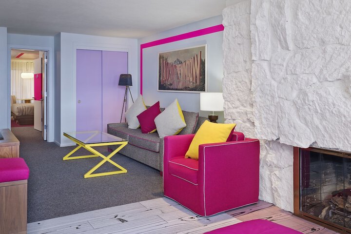 Room 3 of 30