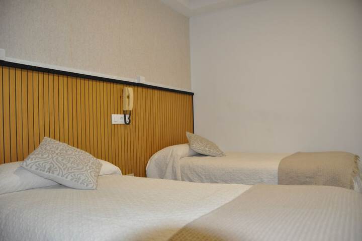 Room 27 of 53