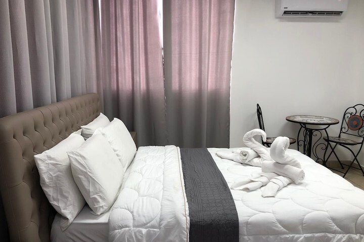 Room 75 of 140