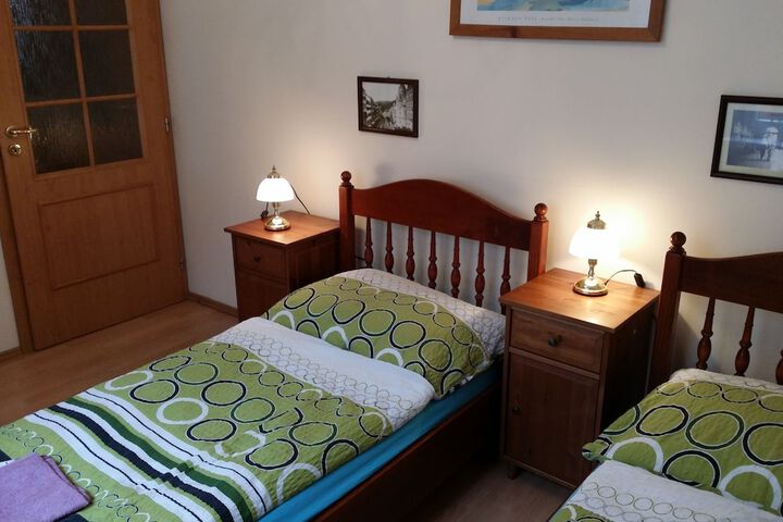 Room 28 of 209