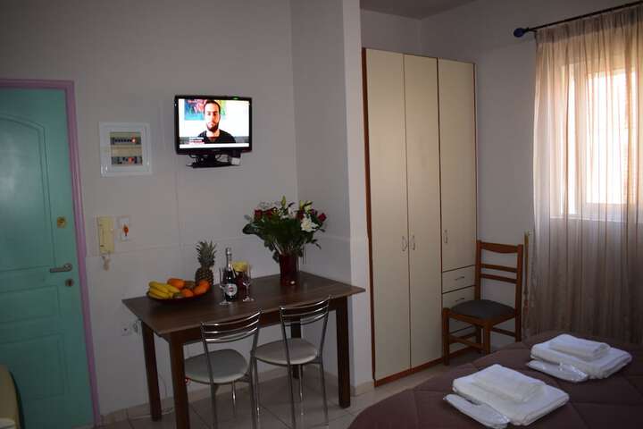 Dining Photos