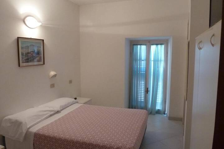 Room 15 of 47