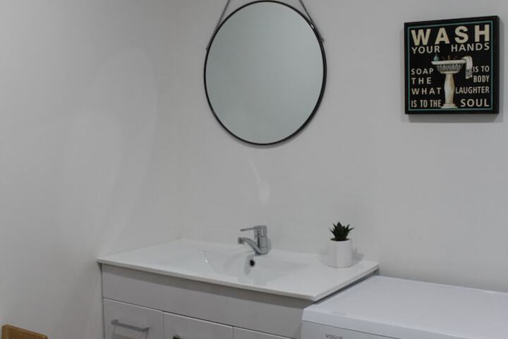 Room 22 of 26