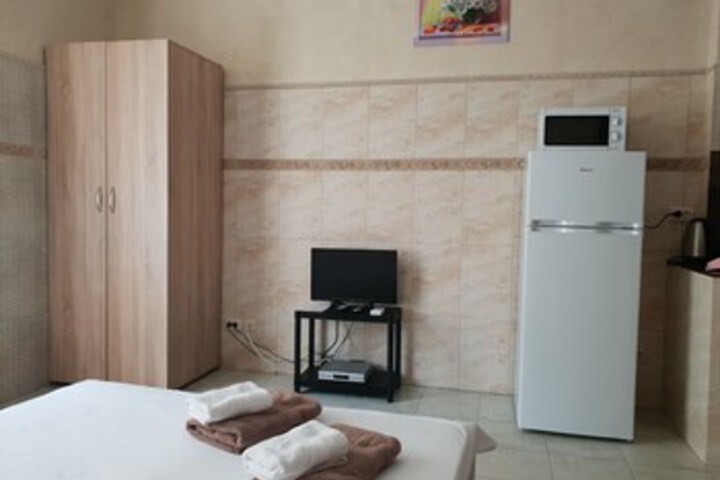 Room 22 of 72