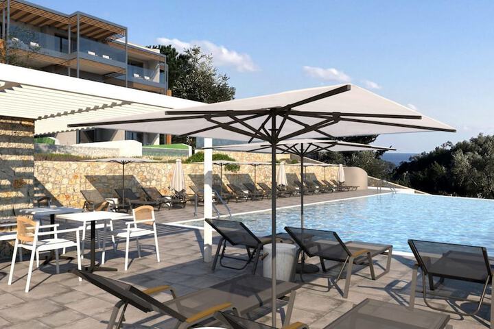 Sundeck 33 of 35