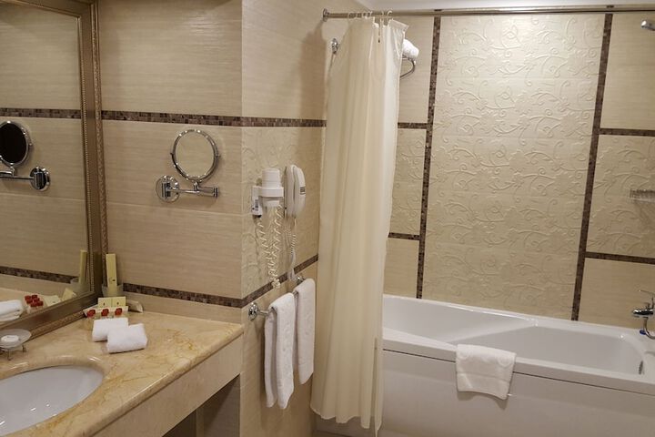 Room 25 of 45