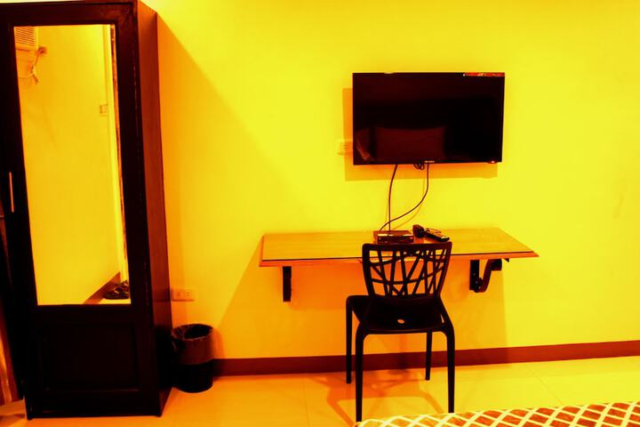Room 15 of 31