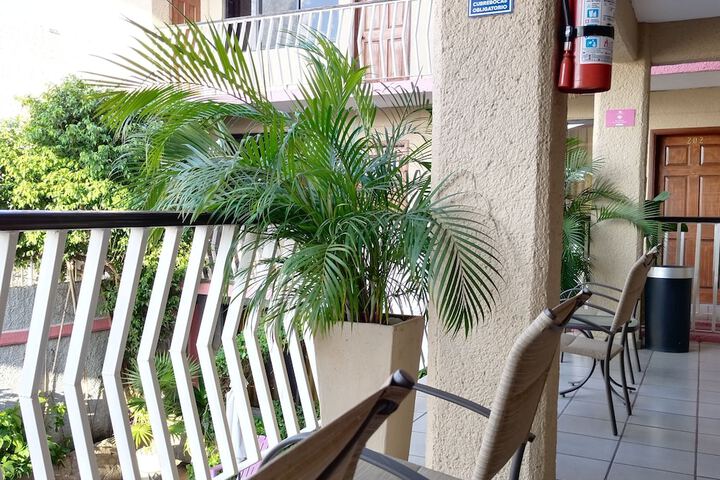 Sundeck 79 of 90