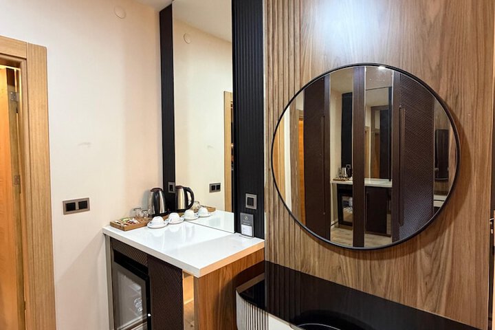 Room 19 of 26
