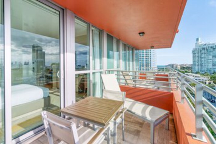 Terrace/Patio 12 of 318