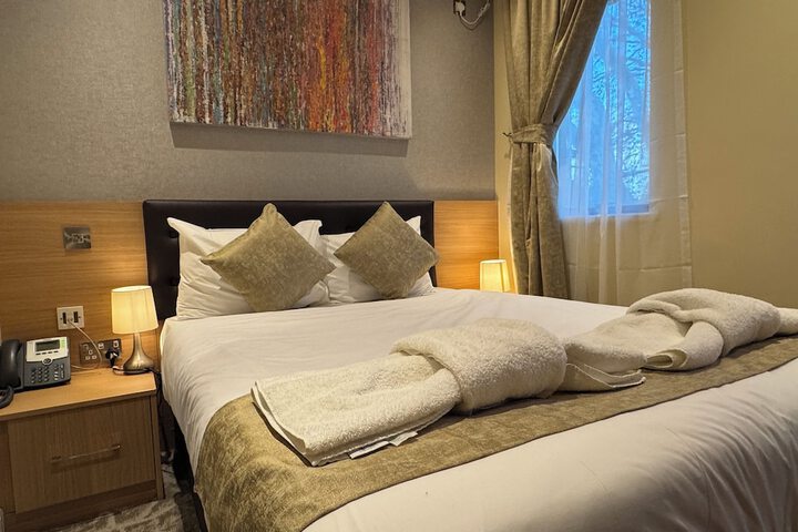 Room 21 of 49