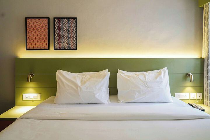 Room 21 of 56
