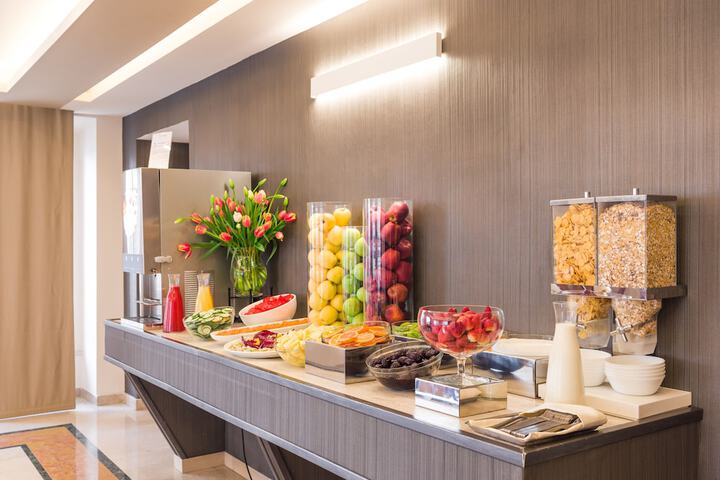 Breakfast area