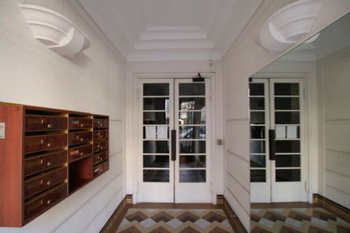 Ballroom/Hall 9 of 23