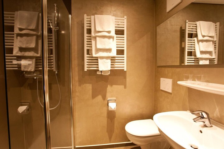Bath Interior