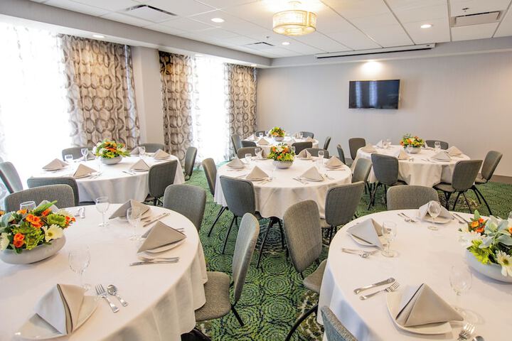 Banquet hall