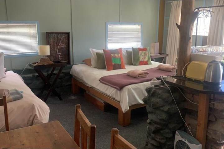 Room 8 of 38