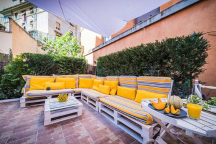 Terrace/Patio 31 of 34