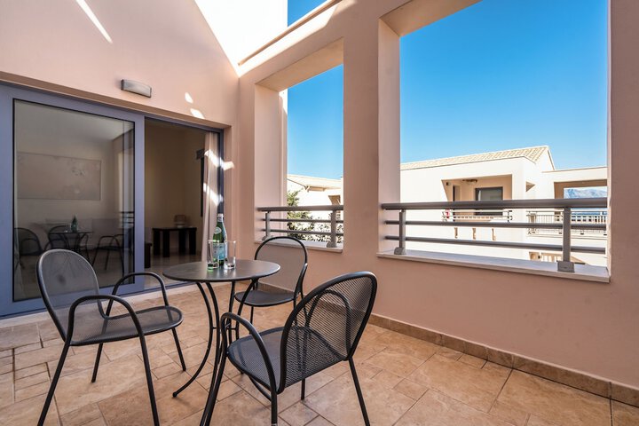 Terrace/Patio 28 of 110