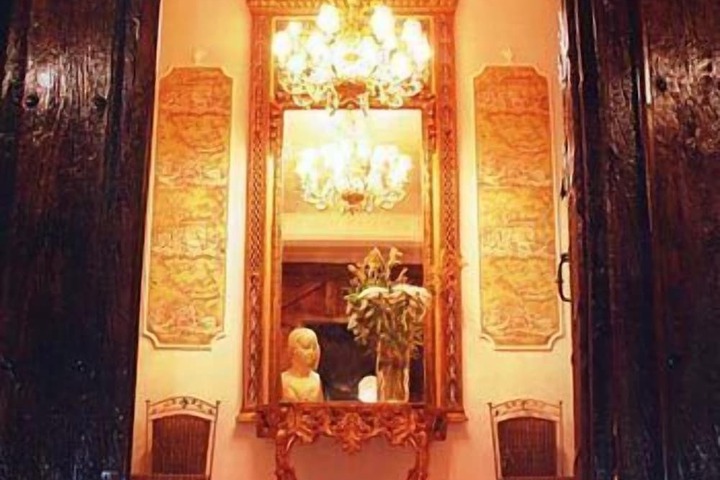 Hotel Interior 17 of 21