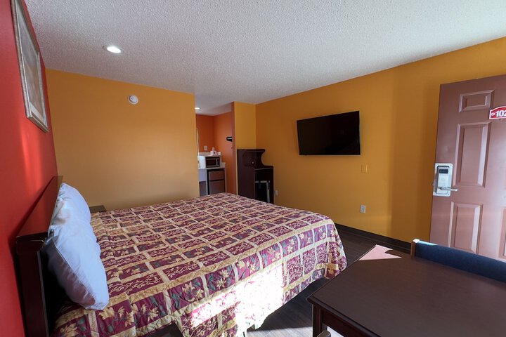 Single Room (1 of 8)