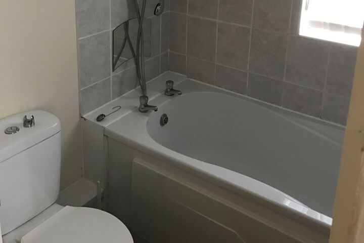 Room 9 of 39