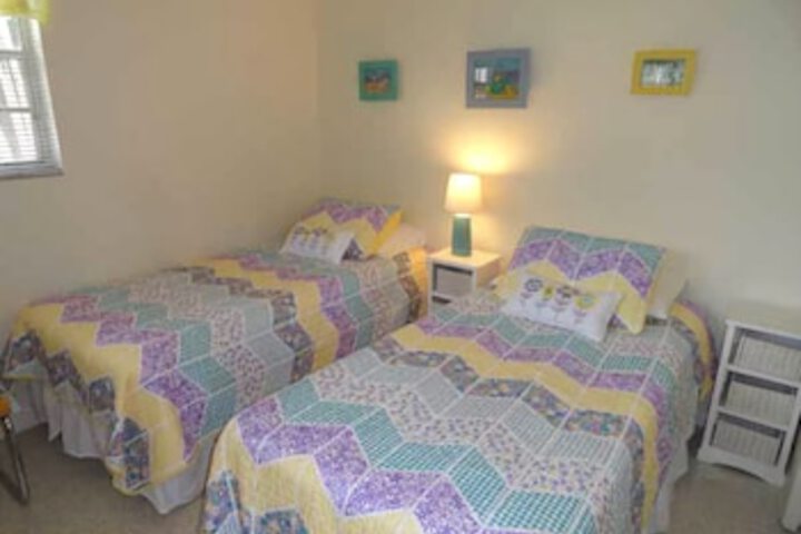 Room 33 of 36