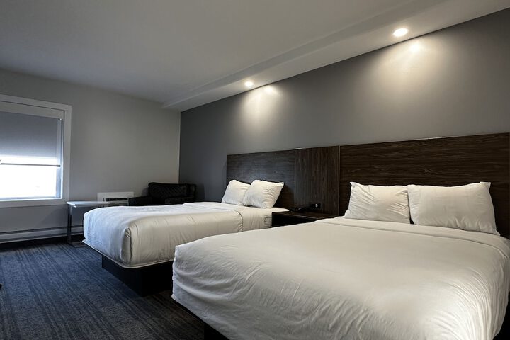 Room 16 of 42